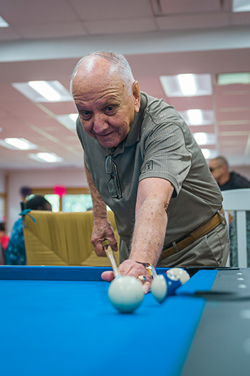 Equipo de cuidado bilingüe en Buena Vida Adult Day Health Center